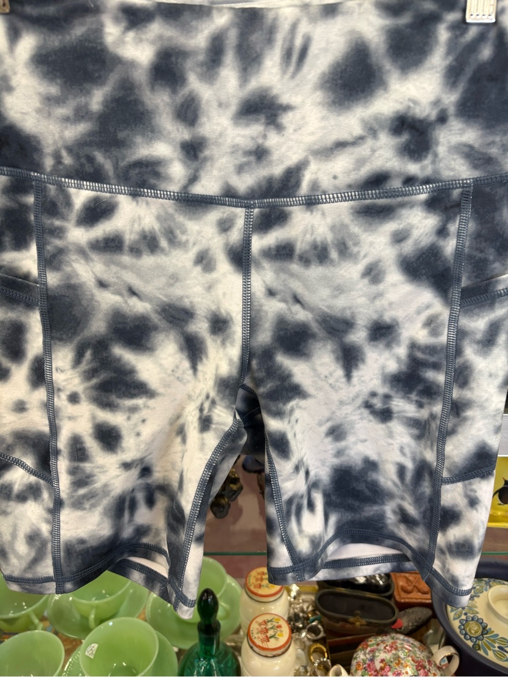 GAIAM Black and White Tie-Dye Active Shorts